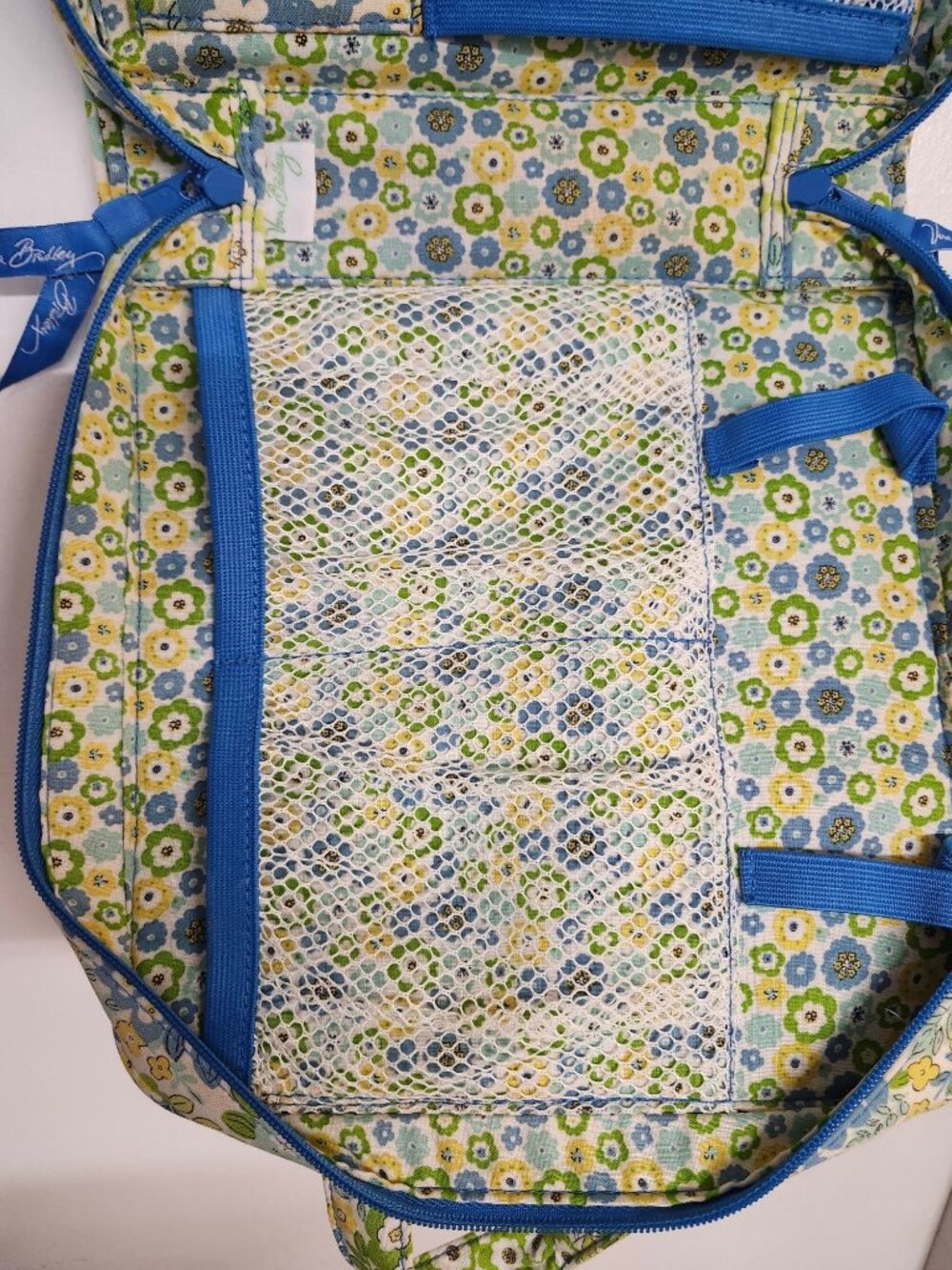 Vera Bradley Toiletry Case Travel Makeup Bag English Meadow Yellow & Blue - Picture 7 of 8
